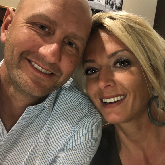 Meet your Posher, Kathy - Picture 2 of 2